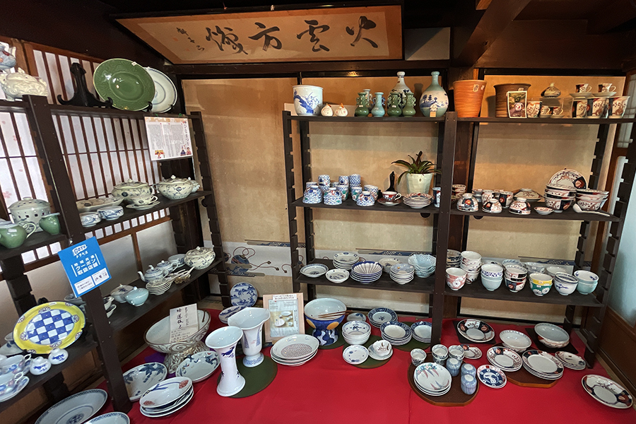 三宅文三窯_店内-21