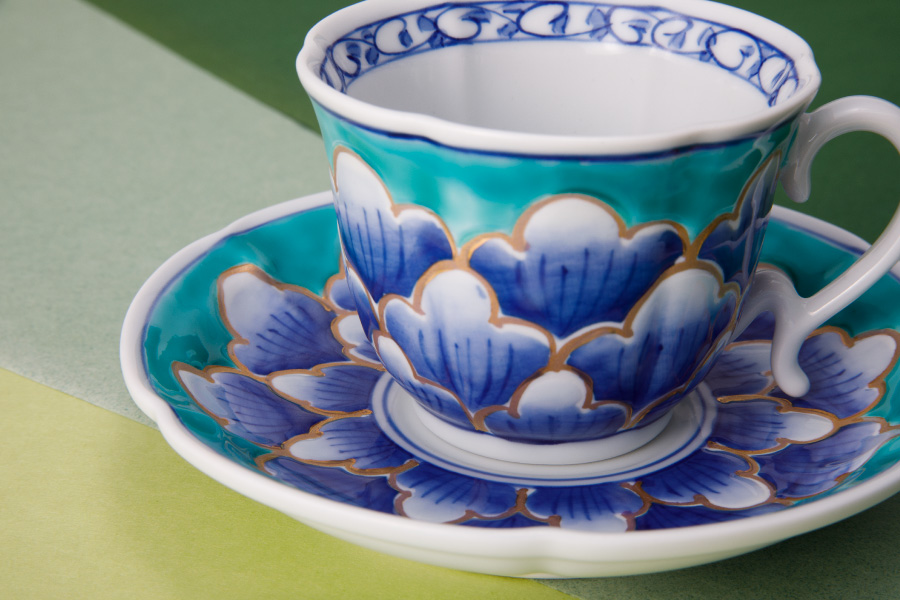 陶咲花窯 - 秘窯の里伊万里大川内山へ日本の伝統工芸品伊万里焼