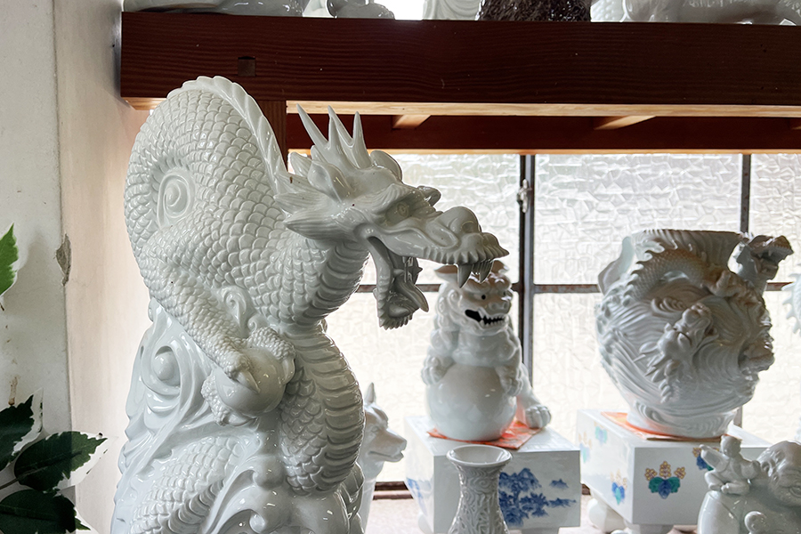 伊万里 鍋島大川内焼 鶏の置物 鍋島大五作 （貴重作品）